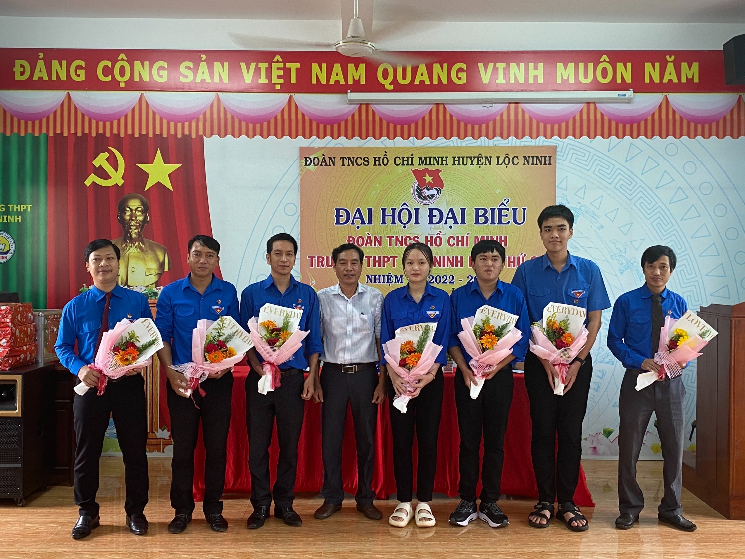 Đại hội Đoàn trường THPT Lộc Ninh năm học 2022-2023
